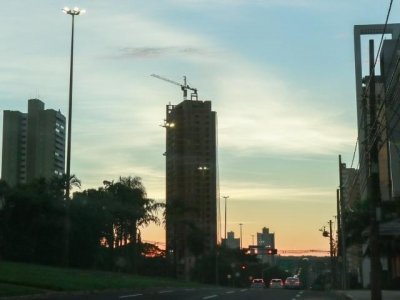 Em Campo Grande a temperatura mxima ser de 30C. (Foto: Henrique Kawaminami)