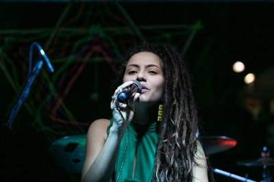 e malas prontas para So Paulo, Marina aposta no reggae e no rap para explorar novas possibilidades no cenrio nacional - Foto: Divulgao / Vitor Mareco