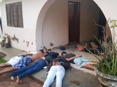 Presos nesta manh em uma propriedade na zona rural de Capitn Bado (Foto: Divulgao)