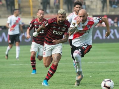 Gabigol foi o heri do time na partida. (Foto: Alexandre Vidal)