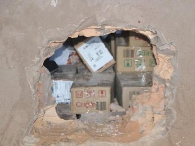 Outros dois estabelecimentos localizados no mesmo terreno tambm foram alvos dos bandidos