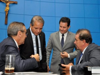 Janela partidria para mudana de legenda comeou na ltima quinta-feira (5) e segue at 3 de abril