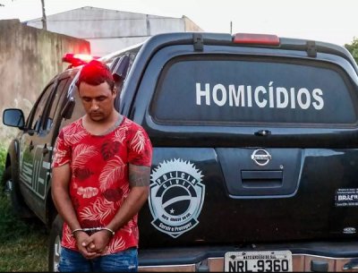 Lucas acompanhou as diligências da Polícia Civil (Foto: Henrique Kawaminami)