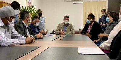 Nas primeiras horas do dia, Seinfra se reuniu com o prefeito Nildo e seu Secretariado