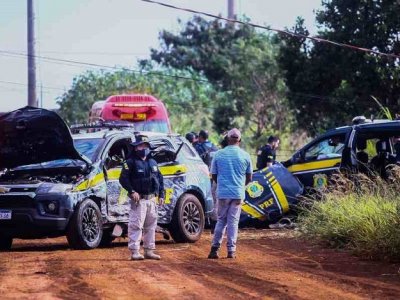 Acidente envolveu viaturas da PRF - Foto: Leonardo de Frana, Midiamax