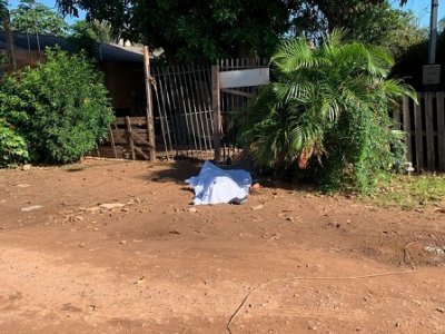 Gilberto foi morto em casa conhecida por movimentao de dependentes qumicos (Foto: Bruna Marques)