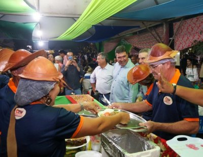 Riedel, Nildo Alves e Paulo Corra na barraca do CTN