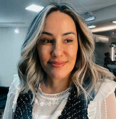 Dra. Simone Cavalcante - Fonoaudiloga