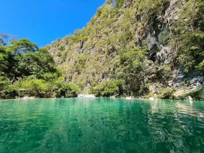 Rio Salobra e cnion, em regio protegida e de uso exclusivamente turstico na Serra da Bodoquena (Foto: Divulgao/Ricardo Moreira)