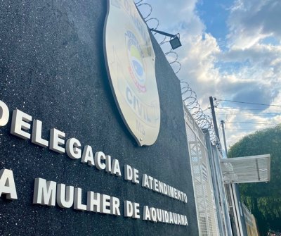 Fachada da DAM de Aquidauana onde o caso  investigado (Foto: Divulgao | PCMS)