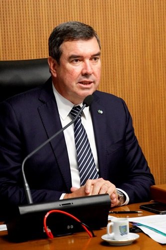 Governador Eduardo Riedel destacou a parceria com o Governo Federal