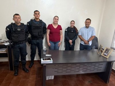 Terapia assistida por c�es deve ser implantada no CEAME-TEA