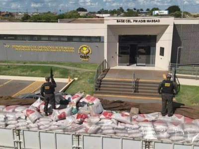 Carga de a�ucar onde a droga era transportada. (Foto: Divulga��o)