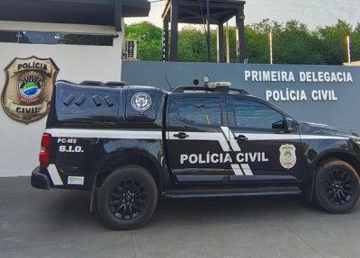 PC descobre drogas em casa e prende homem ap�s denuncia de agress�o